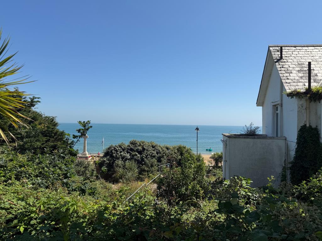 Lot: 25 - FORMER HOTEL CAR PARK WITH POTENTIAL - View towards The Esplanade and Beach